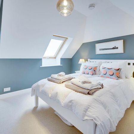 Super 5 Bedroom Family Friendly Retreat Rustington Литлхемптон Экстерьер фото